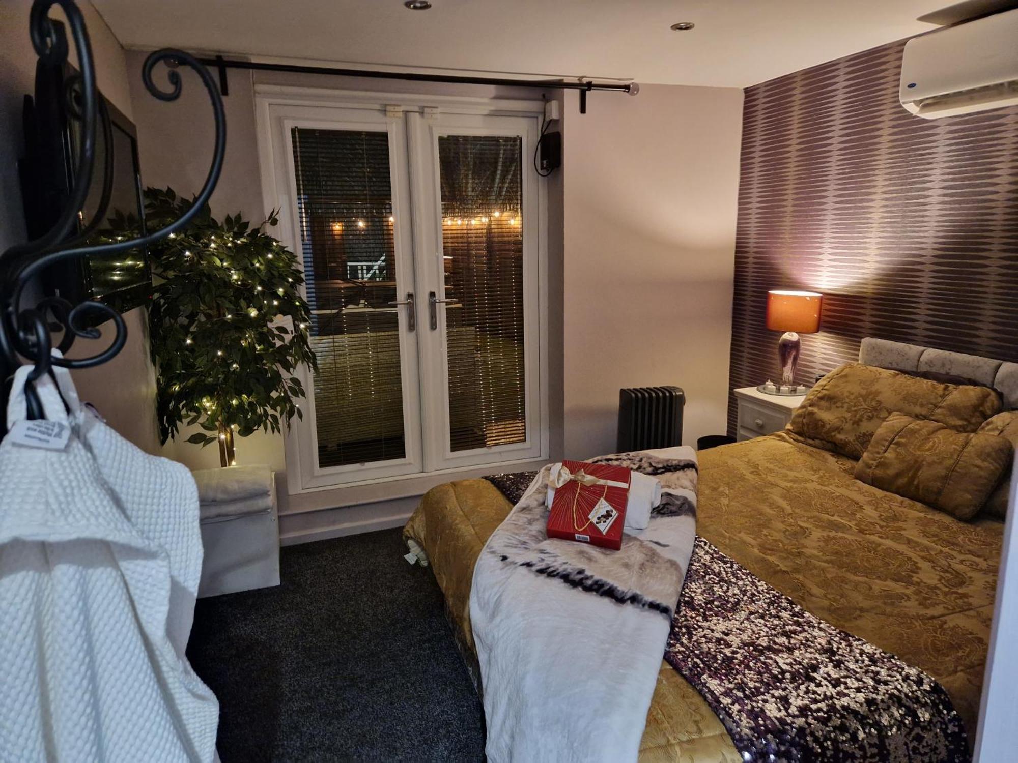 The Ivy Garden Suite (Adults Only) Handsworth Ruang foto